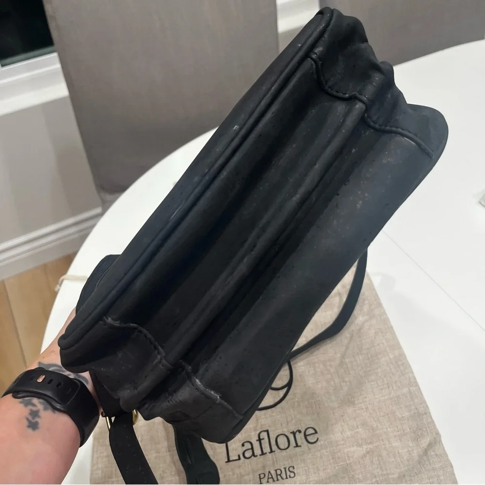 Laflore Paris Bebebark Black Mini Convertible Crossbody Clutch - Picture 13 of 14